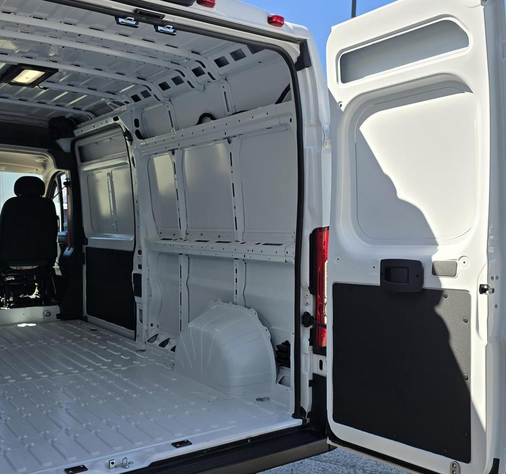2025 Ram ProMaster Cargo Van Tradesman 2500 High Roof 159WB W/Convenience Group and Adaptive Cruise Control Stop &amp; Go Concord NC