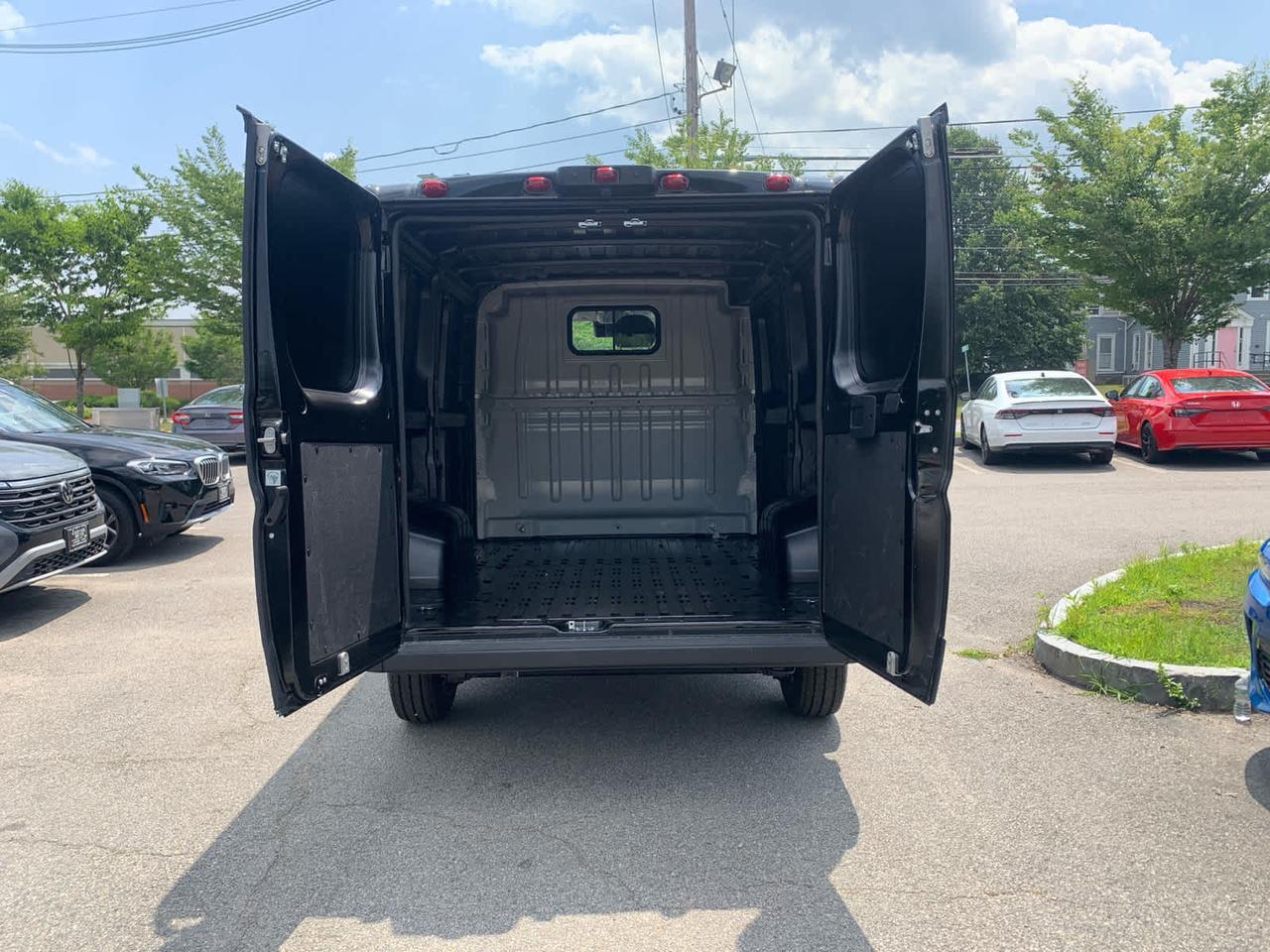 2025 Ram ProMaster Tradesman Dartmouth MA