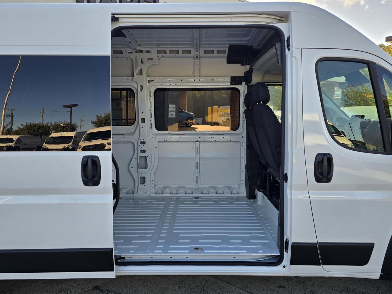 2025 Ram ProMaster Window Van 2500 High Roof 159WB SLT+ W/Quick Order Package 22H SLT+ Concord NC