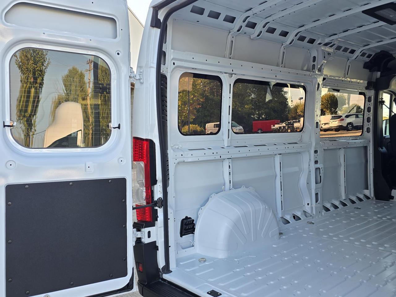 2025 Ram ProMaster Window Van 2500 High Roof 159WB SLT+ W/Quick Order Package 22H SLT+ Concord NC