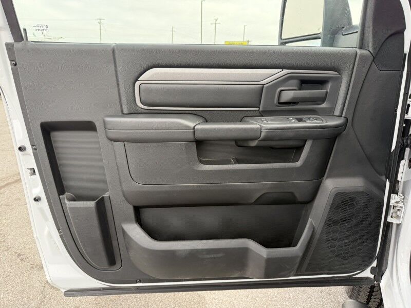 2025 Ram Ram 3500 SRW Utility Tradesman Collinsville OK