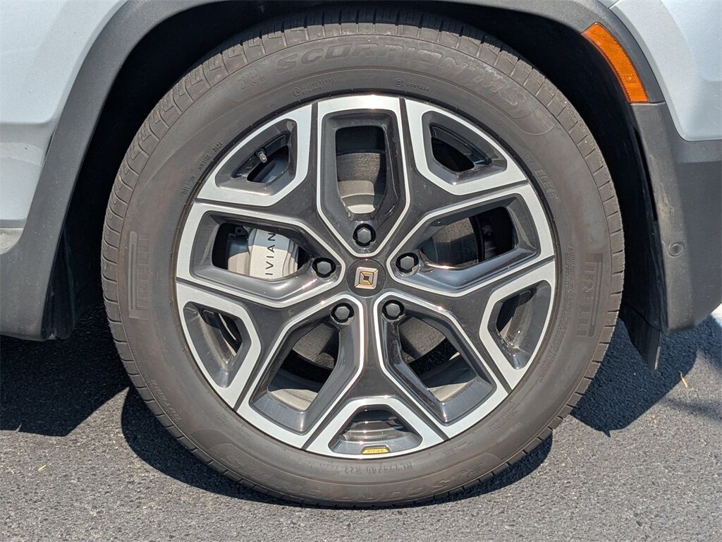 2025 Rivian R1S Saint Augustine FL