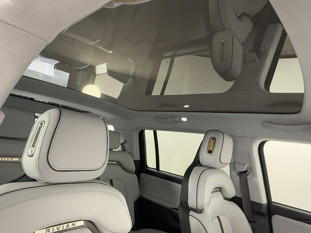 2025 Rivian R1S Adventure Dual-Motor Max Pack Maumee OH