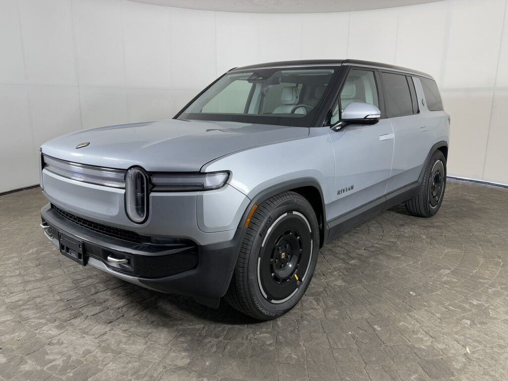 2025 Rivian R1S Adventure Dual-Motor Max Pack Maumee OH