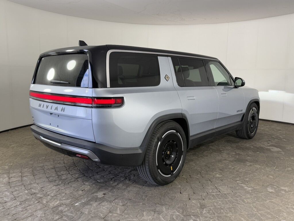 2025 Rivian R1S Adventure Dual-Motor Max Pack Maumee OH