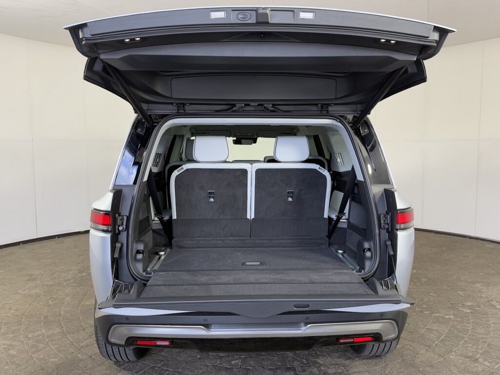 2025 Rivian R1S Adventure Dual-Motor Max Pack Maumee OH