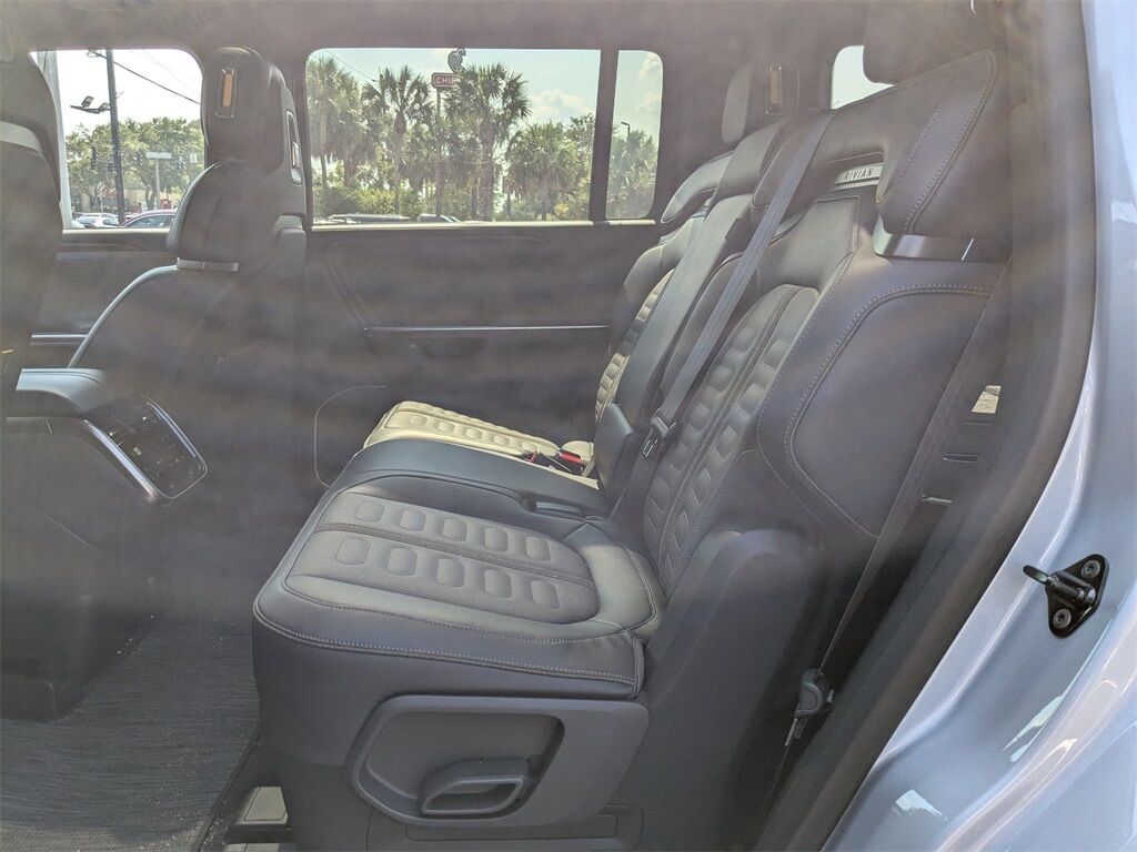 2025 Rivian R1S Adventure Dual Motor Perf Large Pack Saint Augustine FL