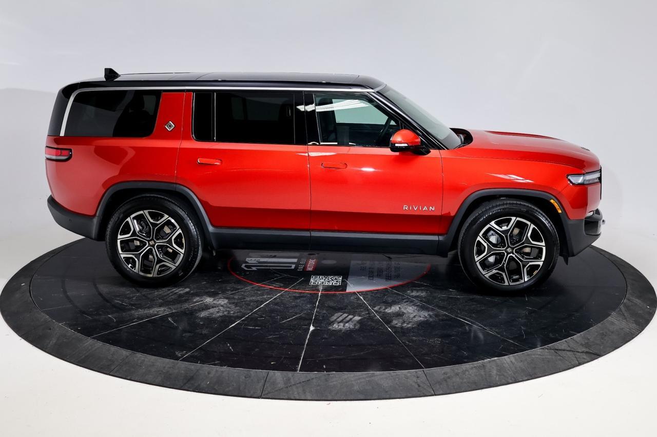 2025 Rivian R1S Adventure Franklin TN