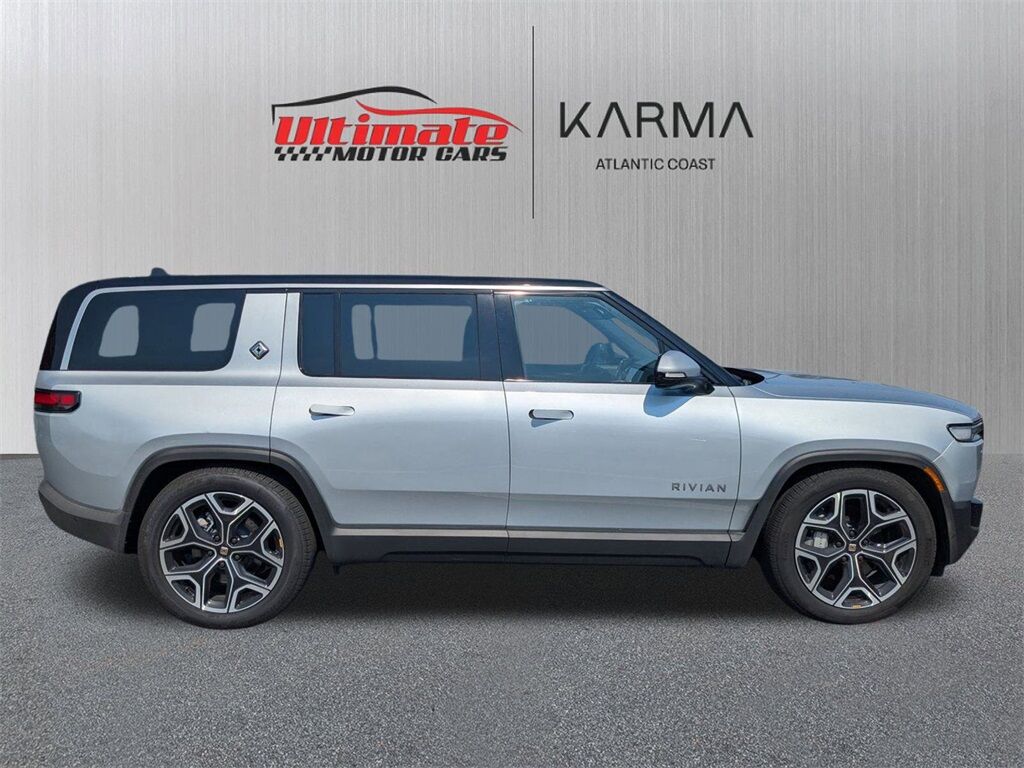 2025 Rivian R1S Adventure