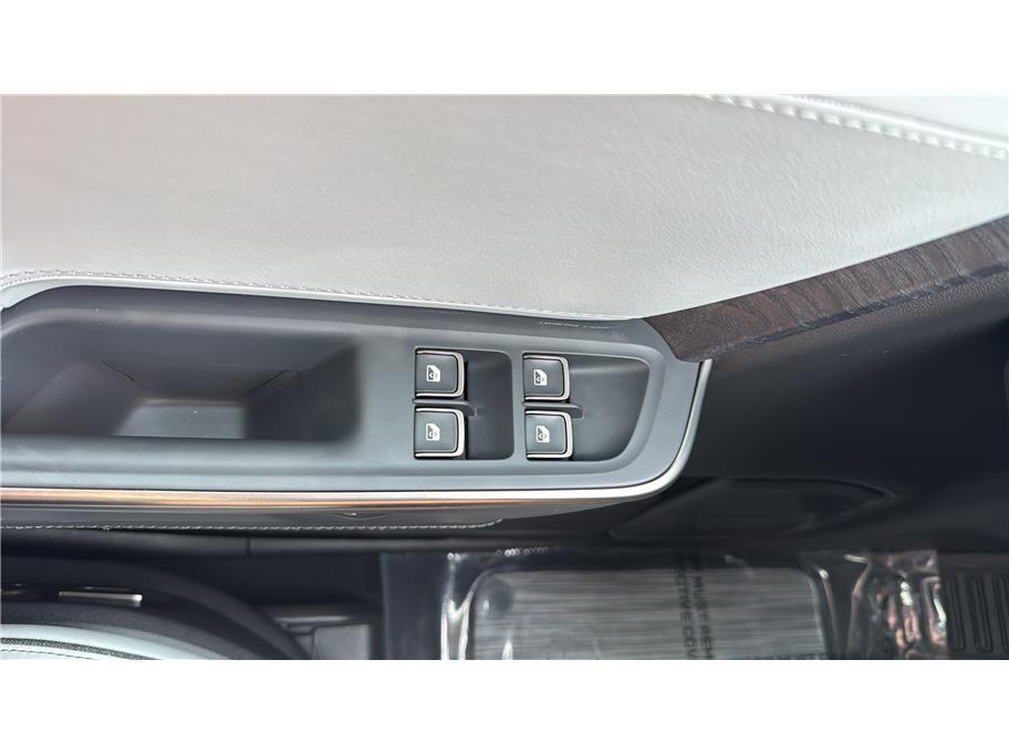 2025 Rivian R1S Dual Standard Sport Utility 4D Folsom CA