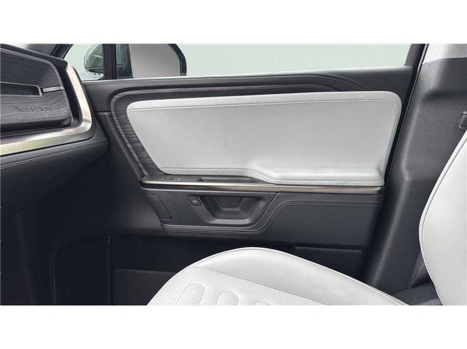 2025 Rivian R1S Dual Standard Sport Utility 4D Folsom CA