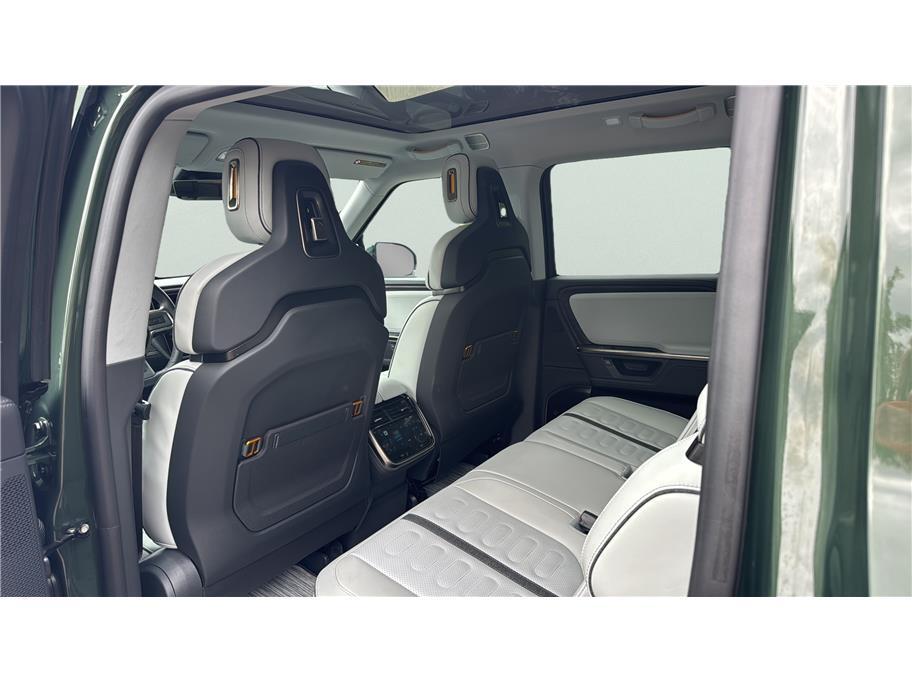 2025 Rivian R1S Dual Standard Sport Utility 4D Folsom CA