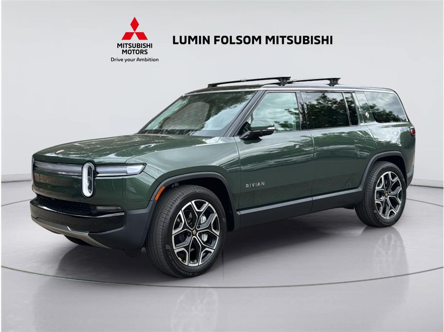 2025 Rivian R1S Dual Standard Sport Utility 4D
