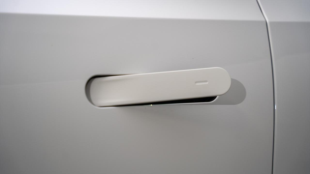 2025 Rivian R1S Premium Franklin TN