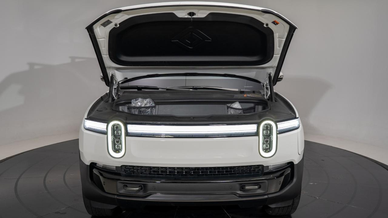 2025 Rivian R1S Premium Franklin TN