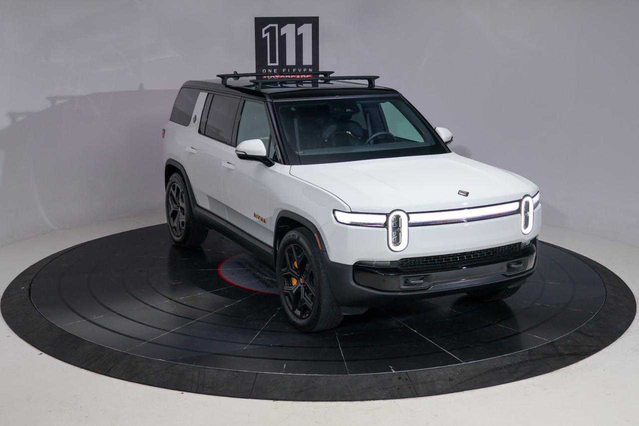 2025 Rivian R1S Premium