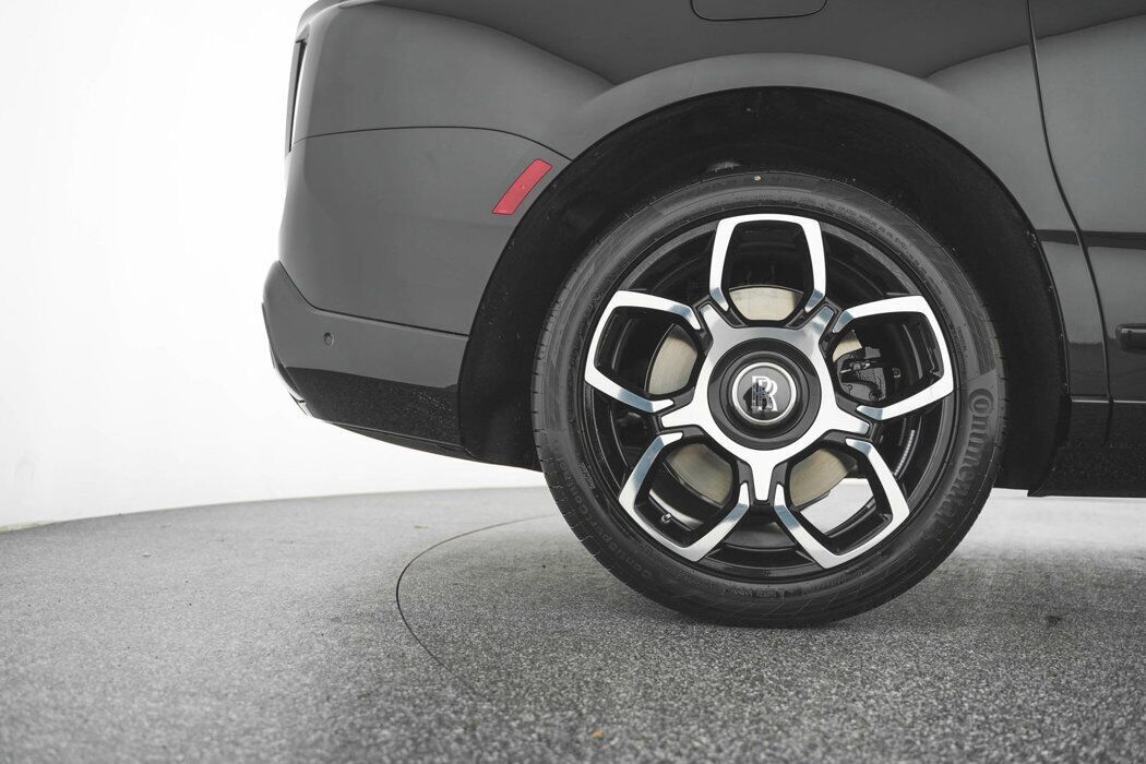 2025 Rolls-Royce Black Badge Cullinan Bellevue WA