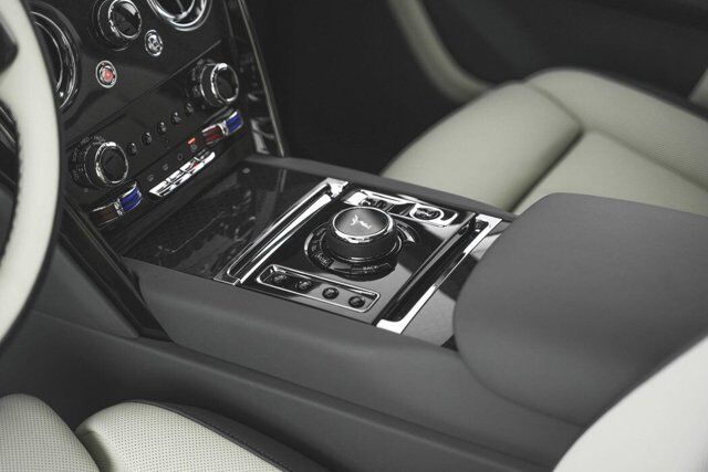 2025 Rolls-Royce Black Badge Cullinan Bellevue WA