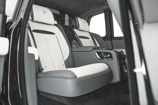 2025 Rolls-Royce Black Badge Cullinan Bellevue WA