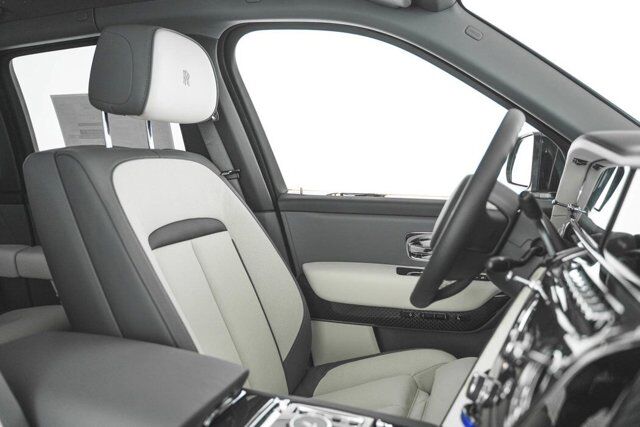 2025 Rolls-Royce Black Badge Cullinan Bellevue WA