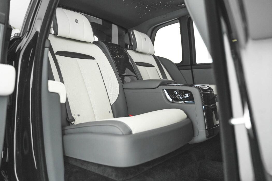 2025 Rolls-Royce Black Badge Cullinan Bellevue WA