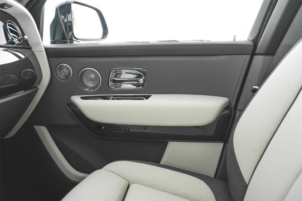 2025 Rolls-Royce Black Badge Cullinan Bellevue WA