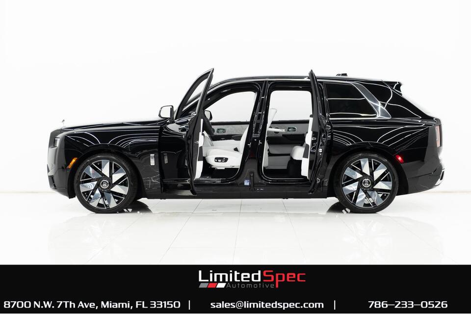 2025 Rolls Royce Cullinan RR photo 49