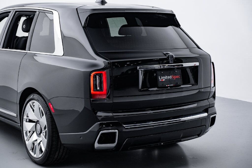 2025 Rolls-Royce Cullinan Base Miami FL