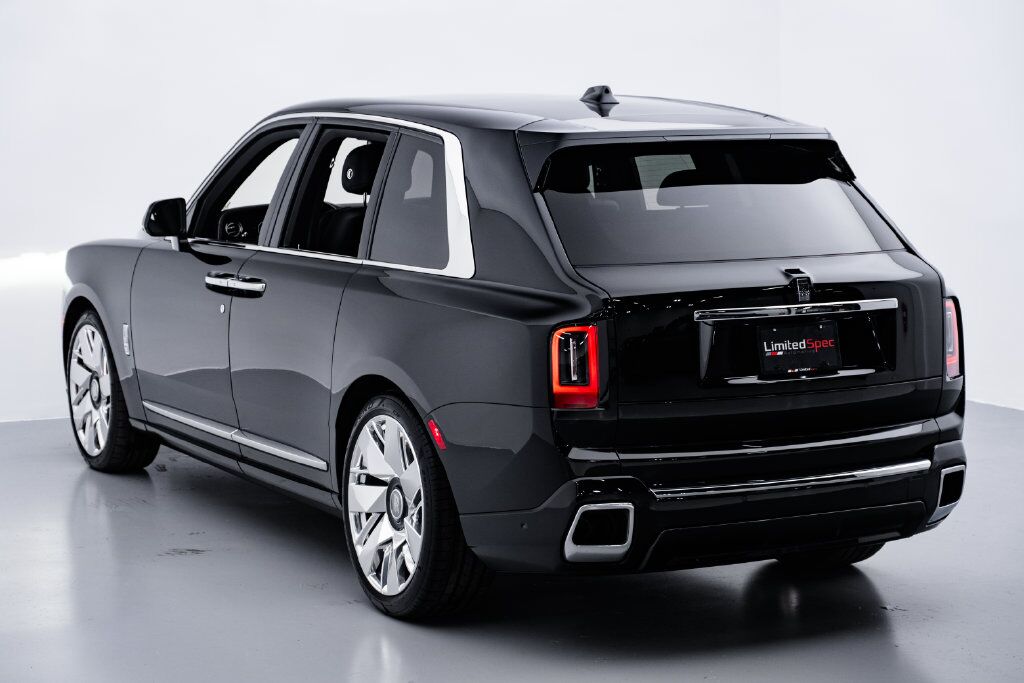 2025 Rolls-Royce Cullinan Base Miami FL