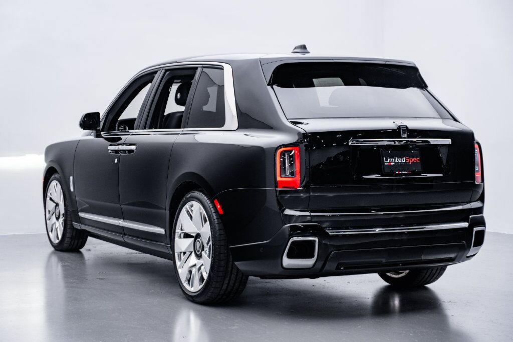2025 Rolls-Royce Cullinan Base Miami FL