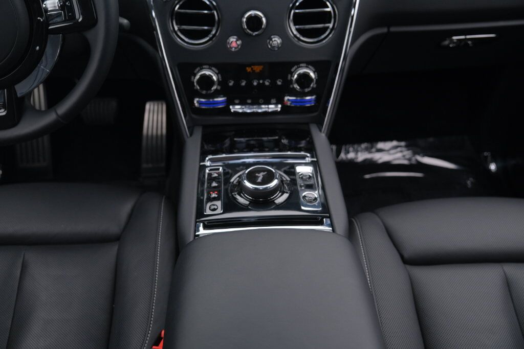 2025 Rolls-Royce Cullinan Base Miami FL
