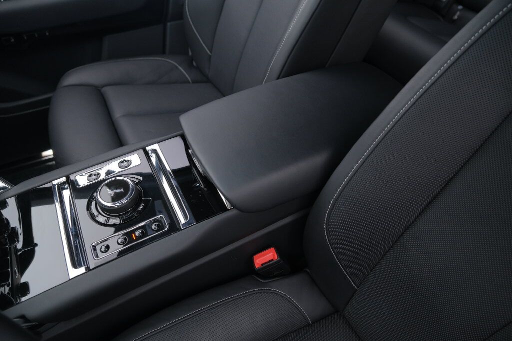 2025 Rolls-Royce Cullinan Base Miami FL