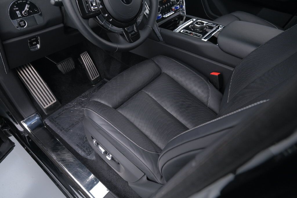 2025 Rolls-Royce Cullinan Base Miami FL