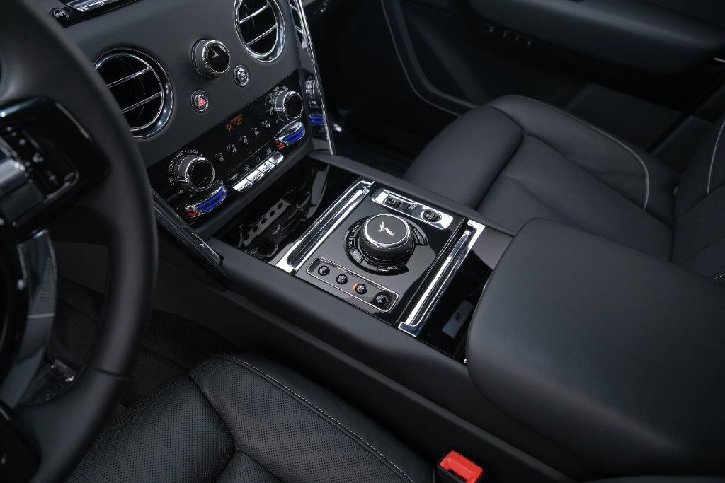 2025 Rolls-Royce Cullinan Base Miami FL