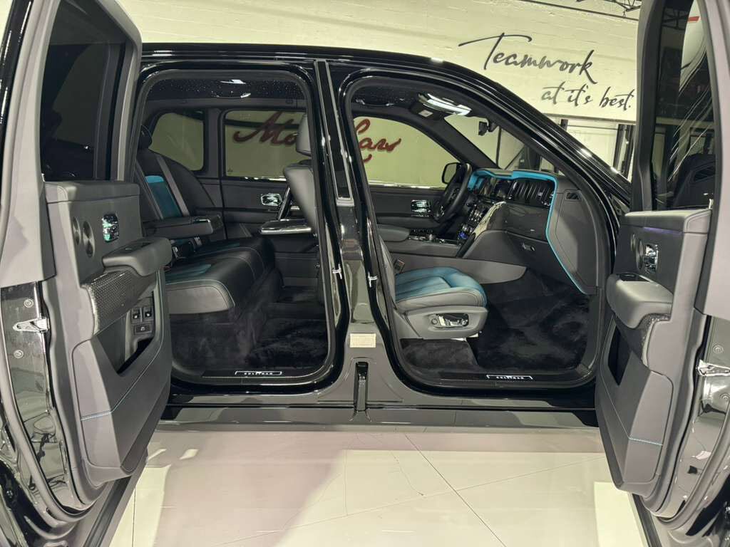 2025 Rolls-Royce Cullinan Black Badge Fort Lauderdale FL