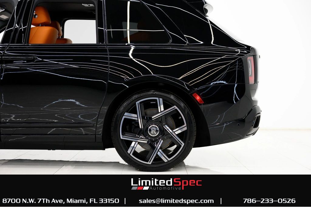 2025 Rolls-Royce Cullinan Black Badge Miami FL