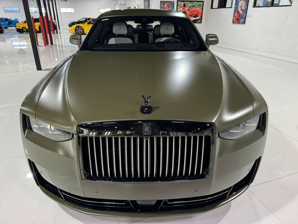 2025 Rolls-Royce Ghost Black Badge
