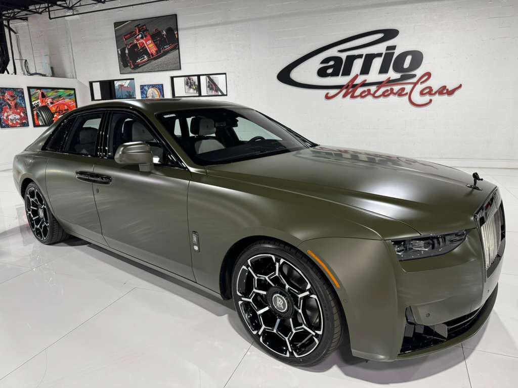2025 Rolls-Royce Ghost Black Badge