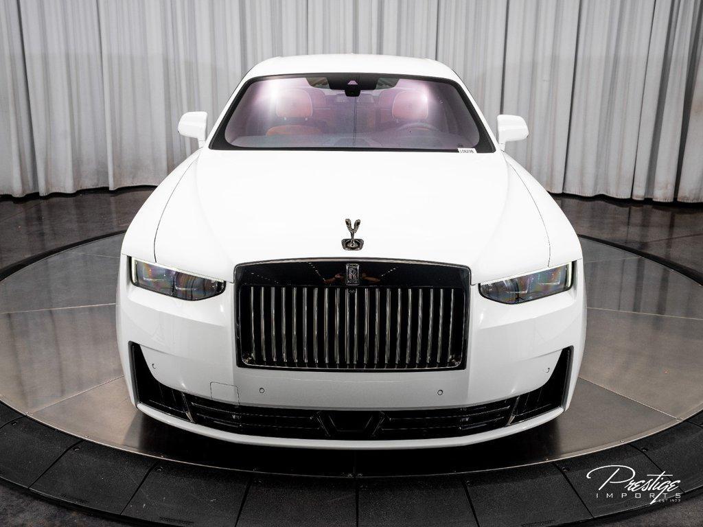 2025 Rolls-Royce Ghost Black Badge Sedan