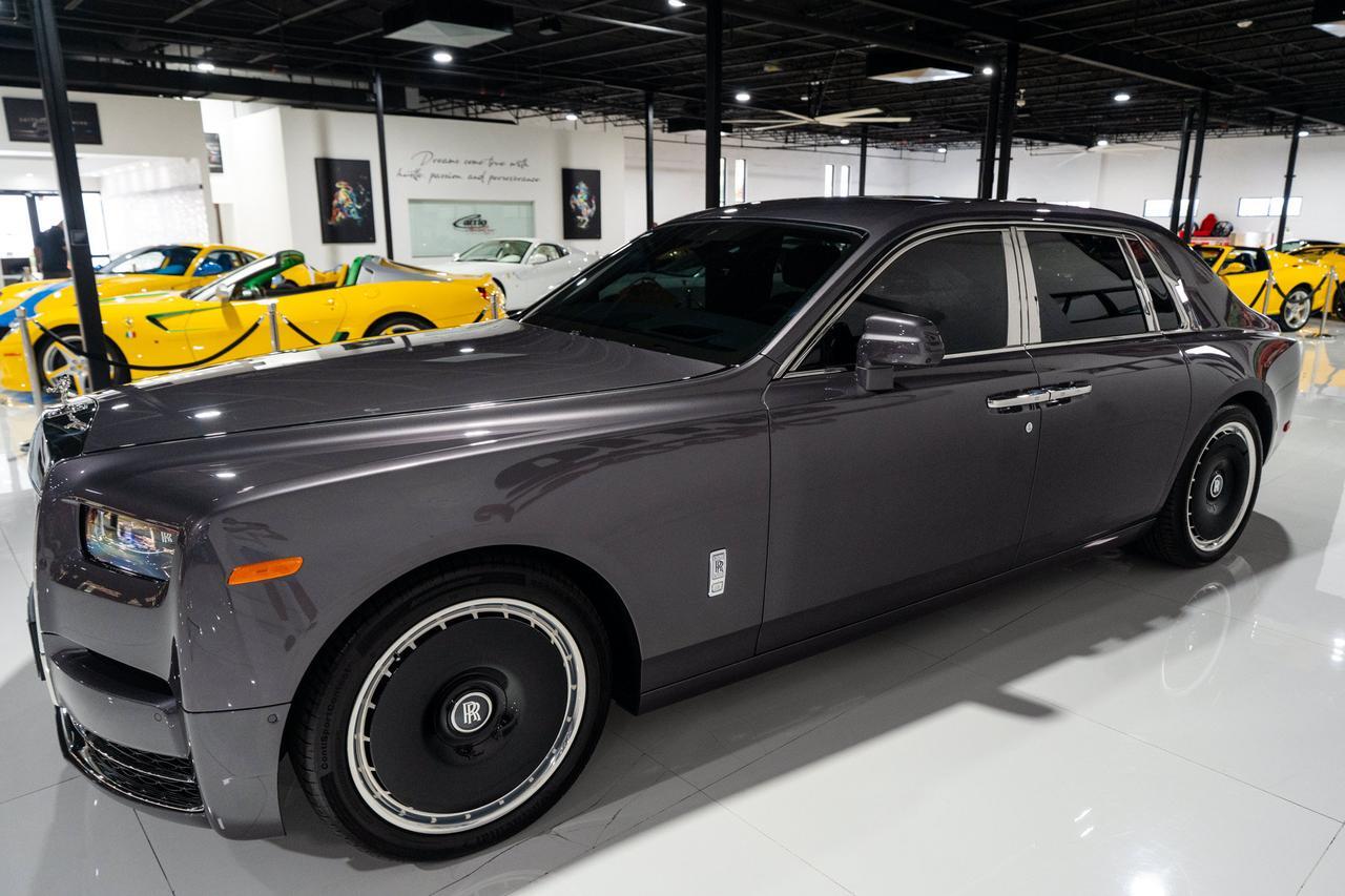 2025 Rolls Royce Phantom
