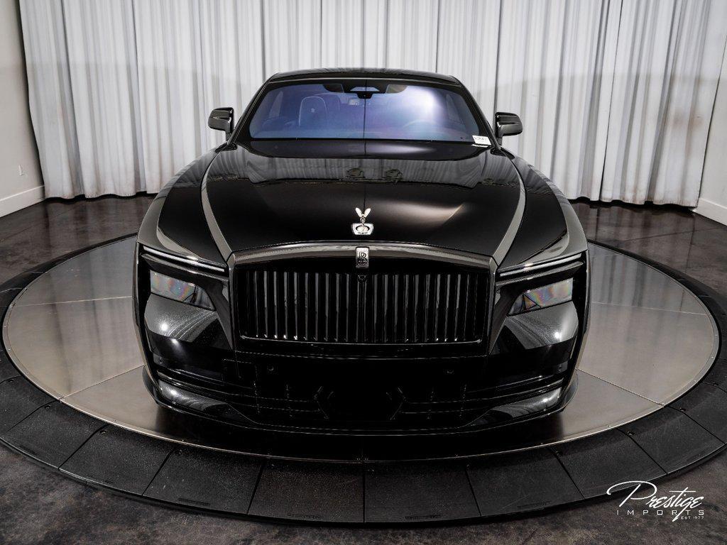 2025 Rolls-Royce Spectre .
