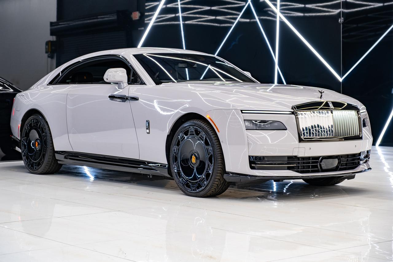 2025 Rolls-Royce Spectre