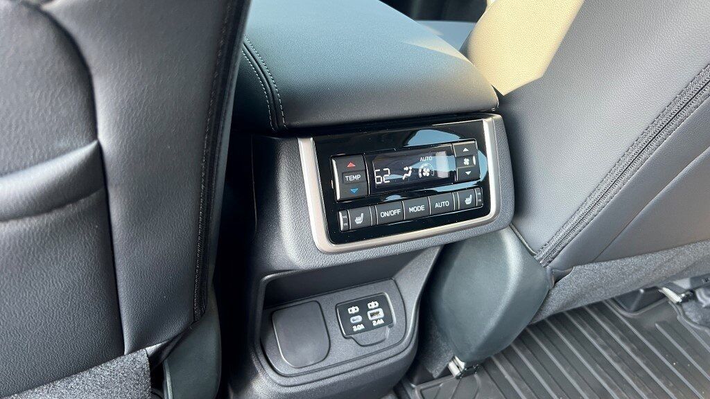 2025 Subaru Ascent Limited Fredericksburg VA