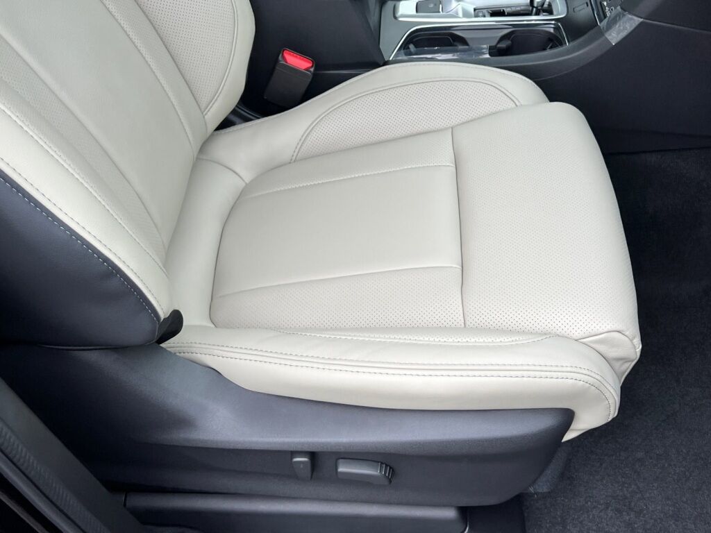 2025 Subaru Ascent Limited Hagerstown MD