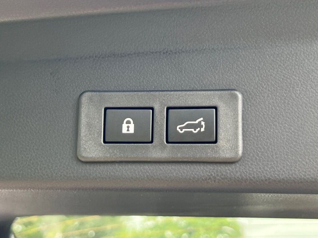 2025 Subaru Ascent Limited Hagerstown MD