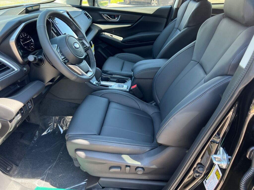 2025 Subaru Ascent Limited Hagerstown MD