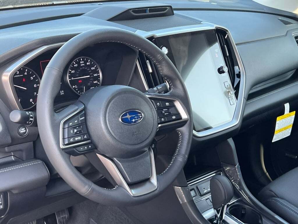 2025 Subaru Ascent Limited Hagerstown MD