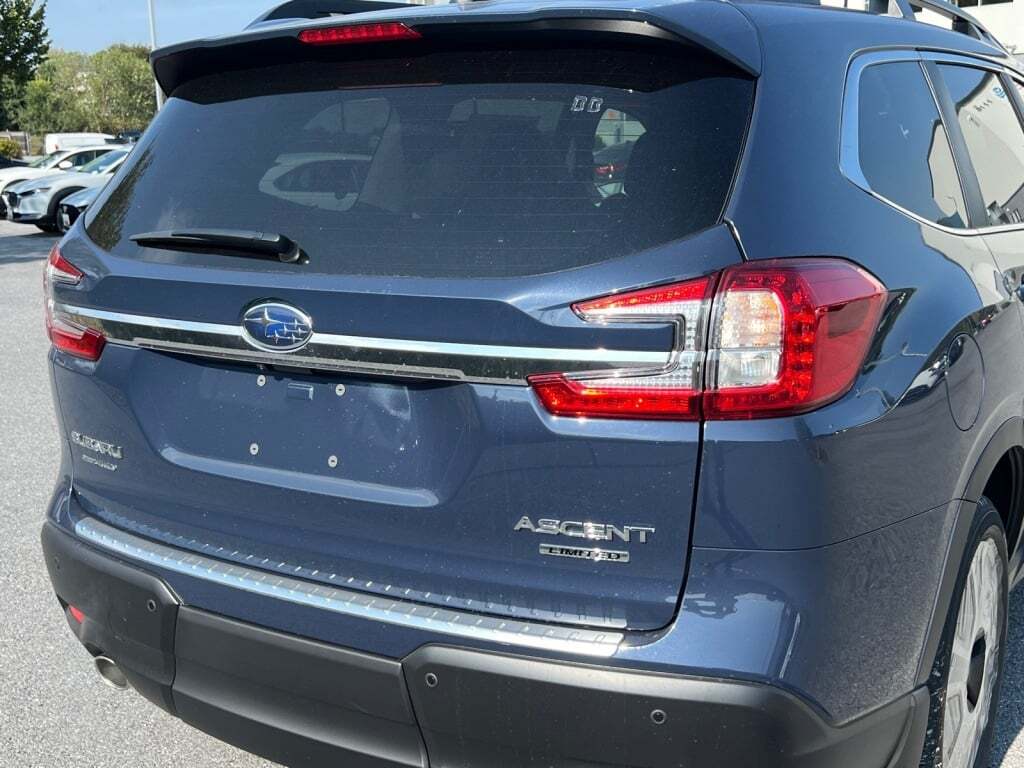 2025 Subaru Ascent Limited Hagerstown MD
