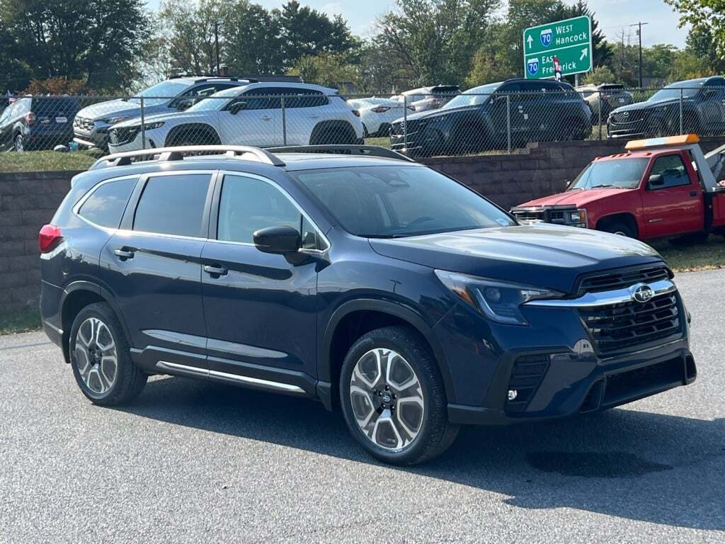 2025 Subaru Ascent Limited Hagerstown MD