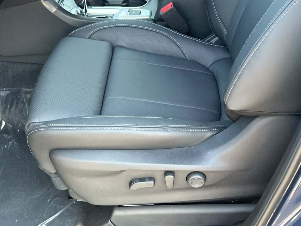 2025 Subaru Ascent Limited Hagerstown MD